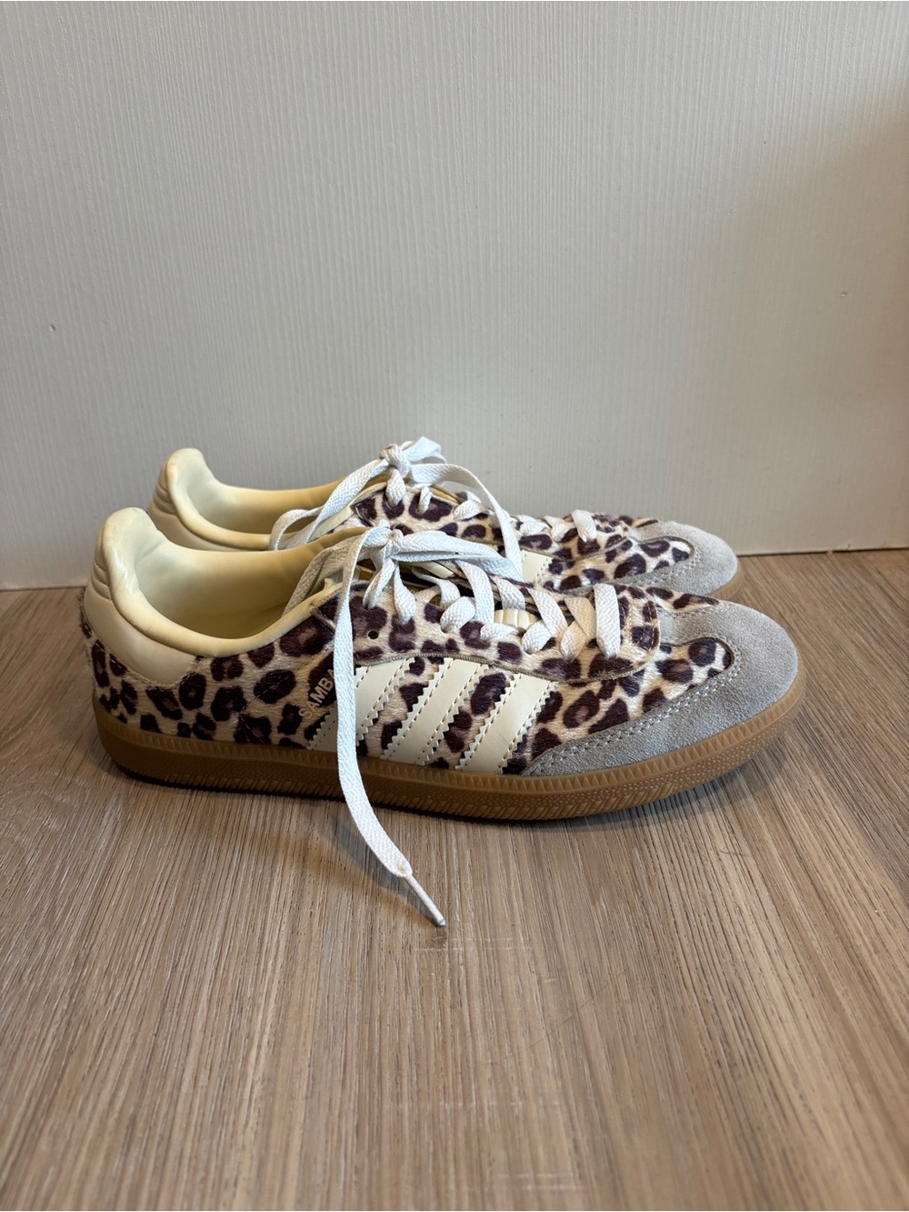 adidas Samba OG Leopard Print Beige Sneakers Womens Size 7.5